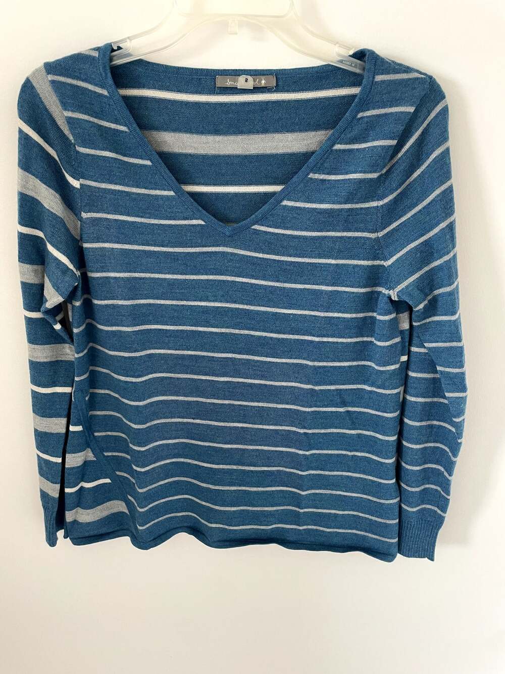 Smartwool Blue and Gray Striped V-Neck Merino Wool Blend Sweater Sz S